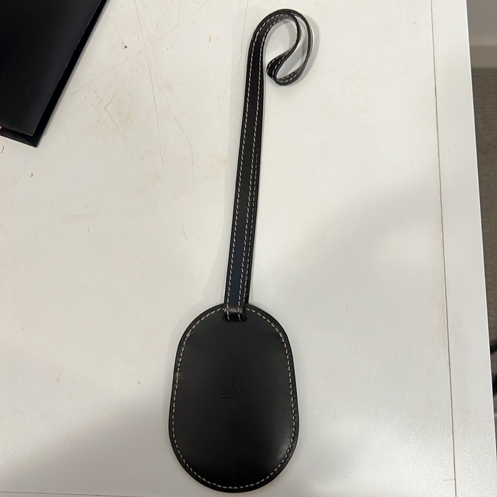 Gucci Leather Luggage Tag - Picture 2 of 4